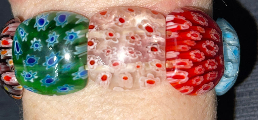 Beautiful Italian millefiori square glass beaded stretch bracelet great colors small - Med