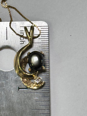 Vintage 14K Yellow Gold Star Sapphire Pendant Necklace with Diamond