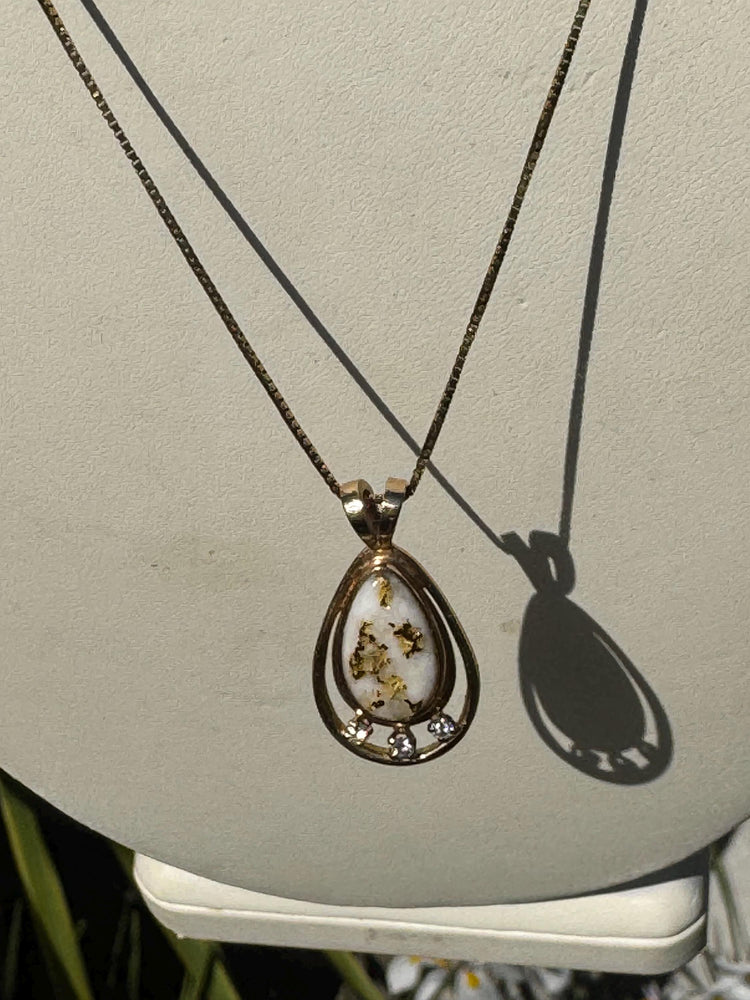 14K and 24 kt Yellow Gold in Quartz Pendant with Diamonds on 18” Solid Gold Chain 5.67g Fantastic & Unique Piece of Art Gold on Quartz Rare