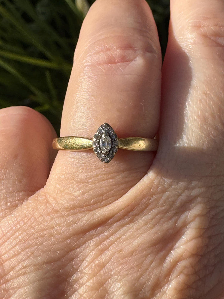 Vintage 10K Yellow Gold Marquise Diamond Halo Ring - Size 8