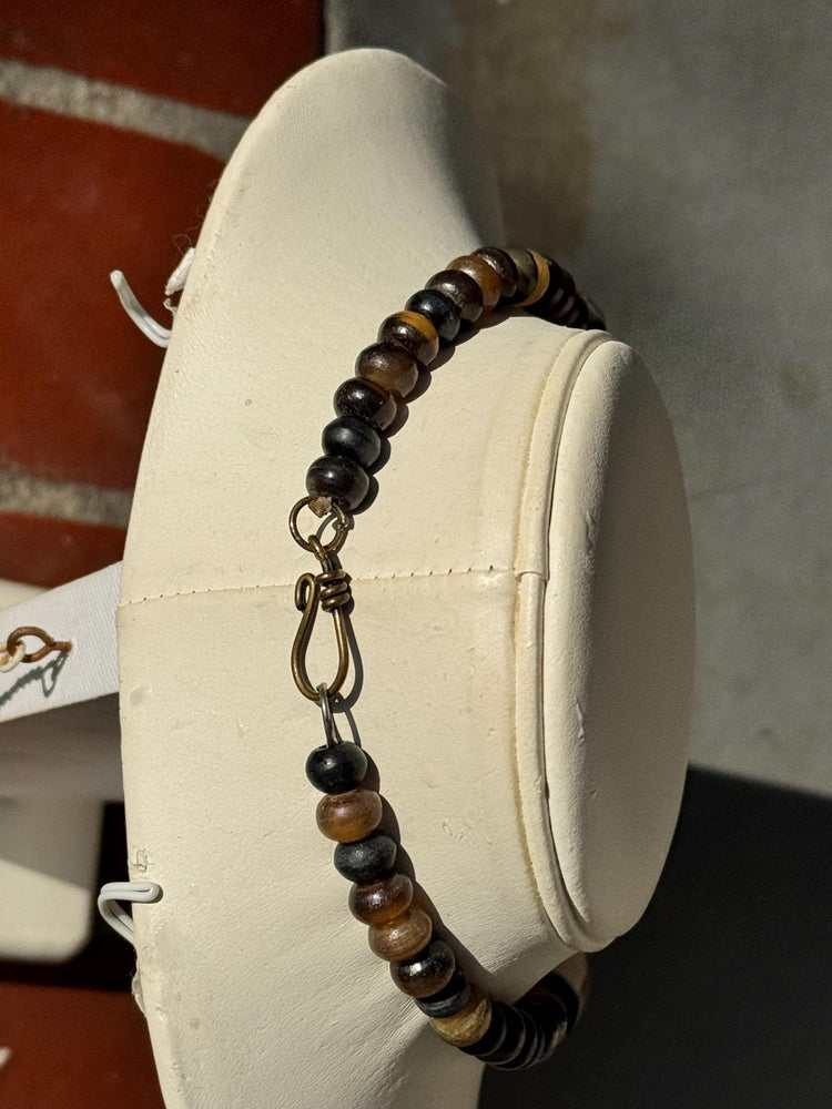 1970s Lucite Statement Necklace: Faux Horn Tribal Boho Jewelry