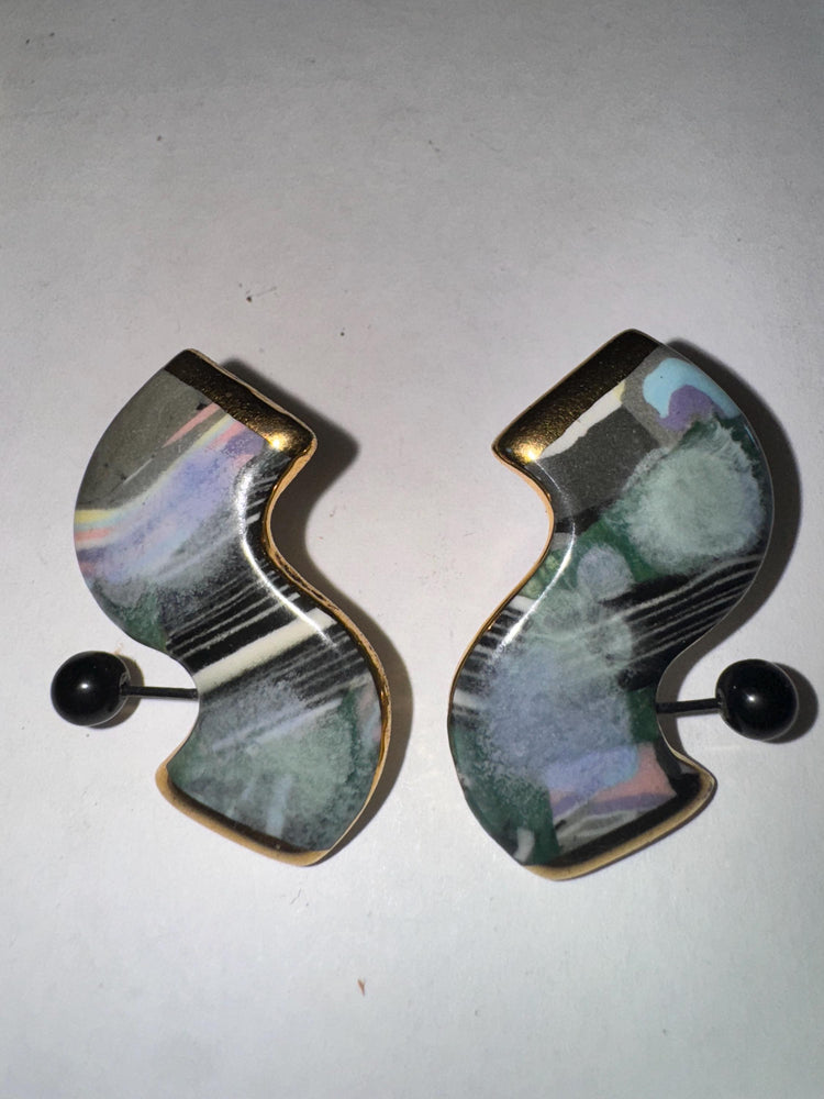 Cynthia Chuang Ceramic & Onyx Earrings – Signed © Jewelry 10 – 1980s Abstract Clip-On Earrings, Postmodern Sculptural Art Jewelry