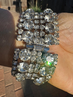 Vintage Weiss Style Austrian Crystal Rhinestone Cuff Bracelet – Wide 32.5mm 7 Inch Statement with Secure Clasp – Possibly Unsigned Weiss