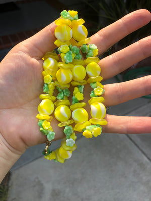 Gorgeous vintage antique bright yellow & green glass flowers beaded necklace