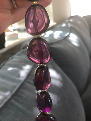 Vintage Amethyst Purple Lucite Faux Gemstone Beaded Necklace Beautiful!!Unusual and Unique Choker