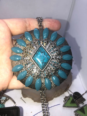 Vintage Faux  Turquoise Native American Southwestern Style Huge Pendant Chain Necklace Costume BoHo Silver tone