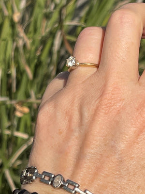 Gorgeous Vintage genuine diamond solitaire ring .55TCW over 1/2 carat Tiffany setting 14 karat yellow gold 14kt kt size 6