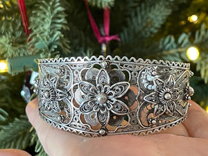 Beautiful DGS Turkey Filigree Flower Cuff Bracelet - Sterling Silver 925 - Very detailed