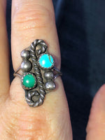 Vintage Native American Indian turquoise ring 7.5 sterling silver tall braided