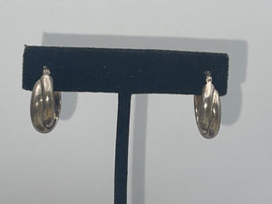 Vintage Sterling silver 925 crossover hoop earrings small lever back