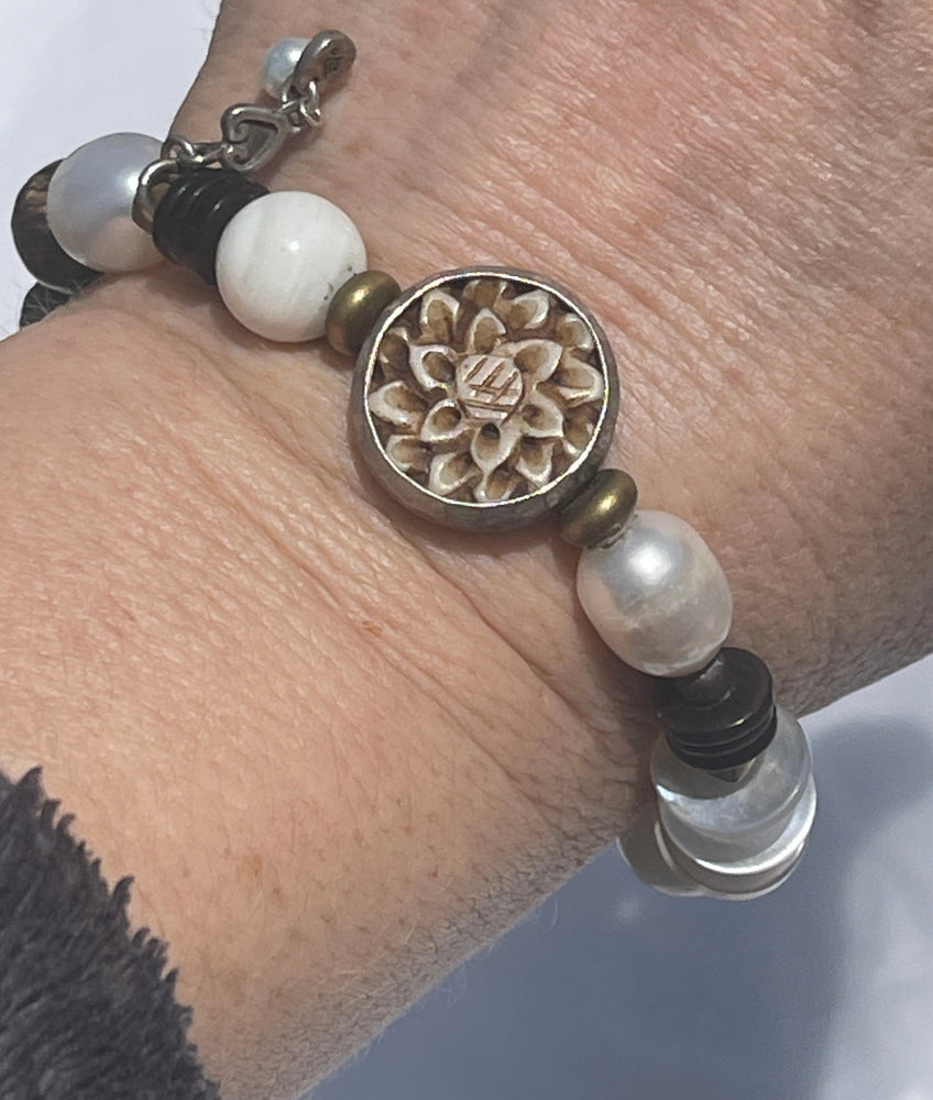 Designer Silpada Beaded Pull Over Stretch Bracelet Pearls Shells Brass Agate Gemstones Bone Unusual Sterling Silver 925