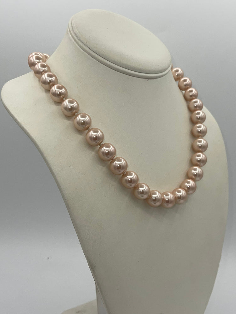 Vintage KJL Faux Pearl Necklace & Earrings Set 11.5mm Wide 18-21.5 inches Long Off White - Beige Beautiful Kenneth Jay Lane Clip On New